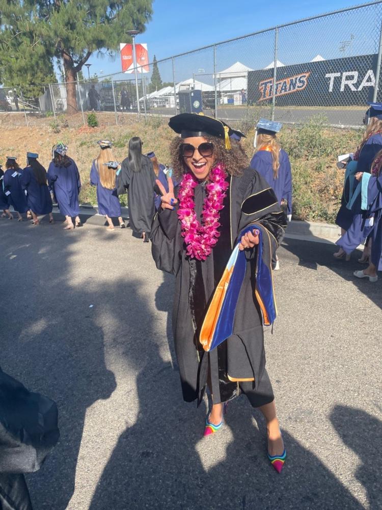 Premium Black Complete Regalia Rental - Customer Photo From Whitney Prenger