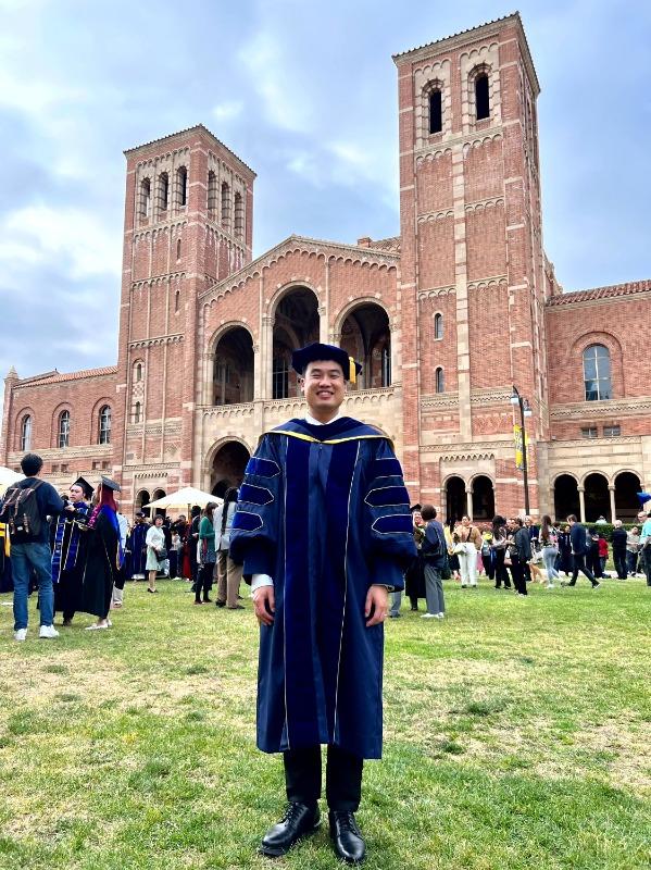 Complete Doctoral Regalia Rental for UCLA - Customer Photo From Eric Ho