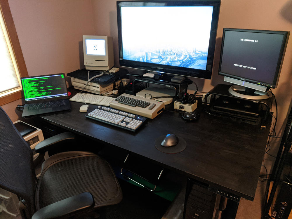 Rise Up - electric adjustable height standing desk - Customer Photo From Anonymous