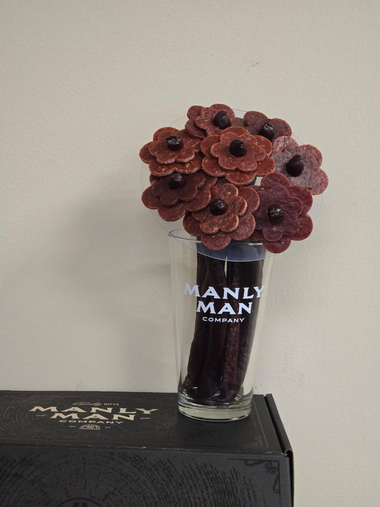 The Grand Carnivore Gift Set