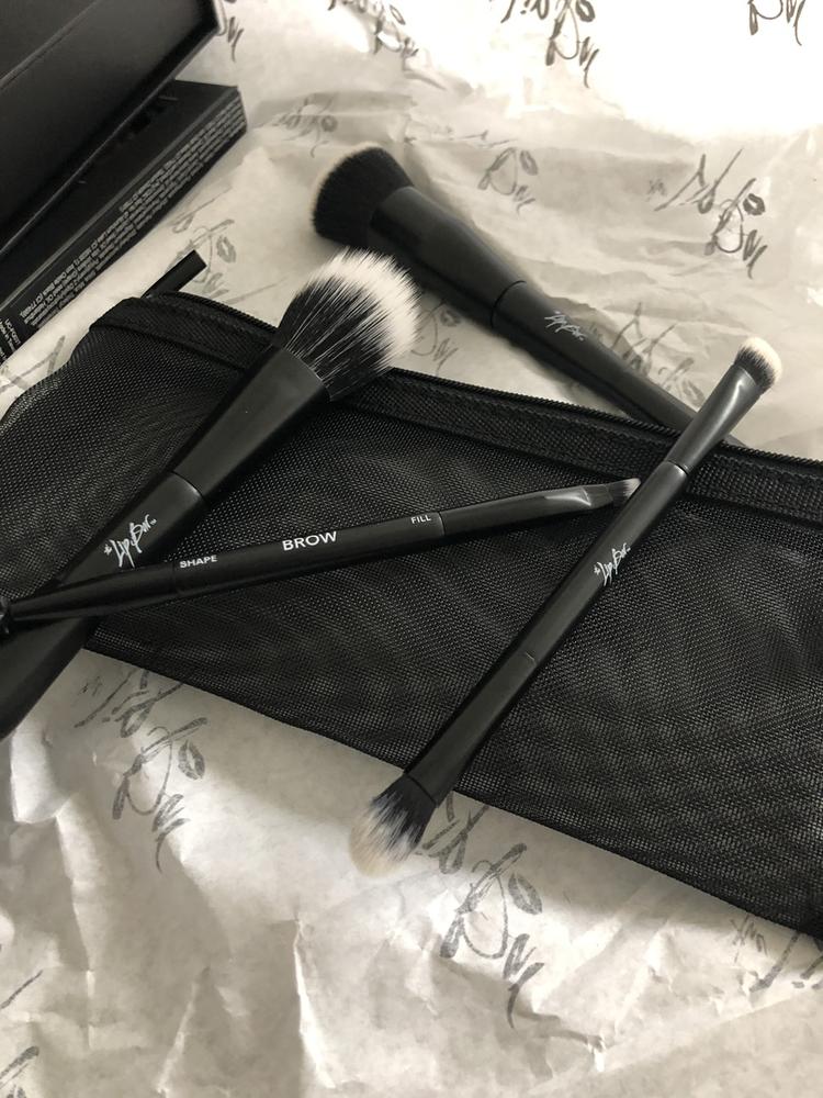 Double Duty Makeup Brush Kit - Customer Photo From Evangela B.