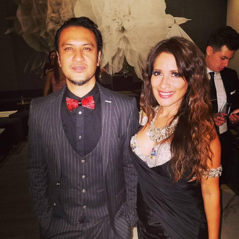 Red Feather Bow Tie - Customer Photo From Zakir K.