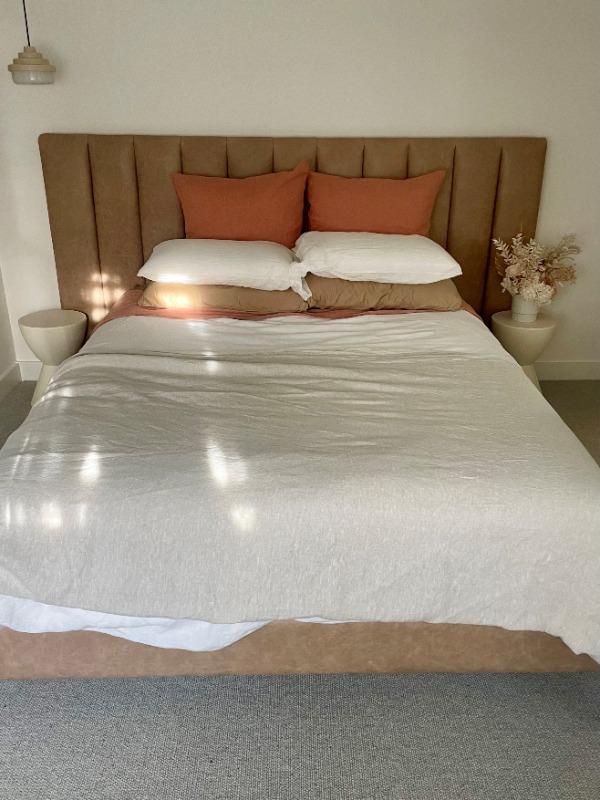 Lincoln Bed head - Customer Photo From Julie S
