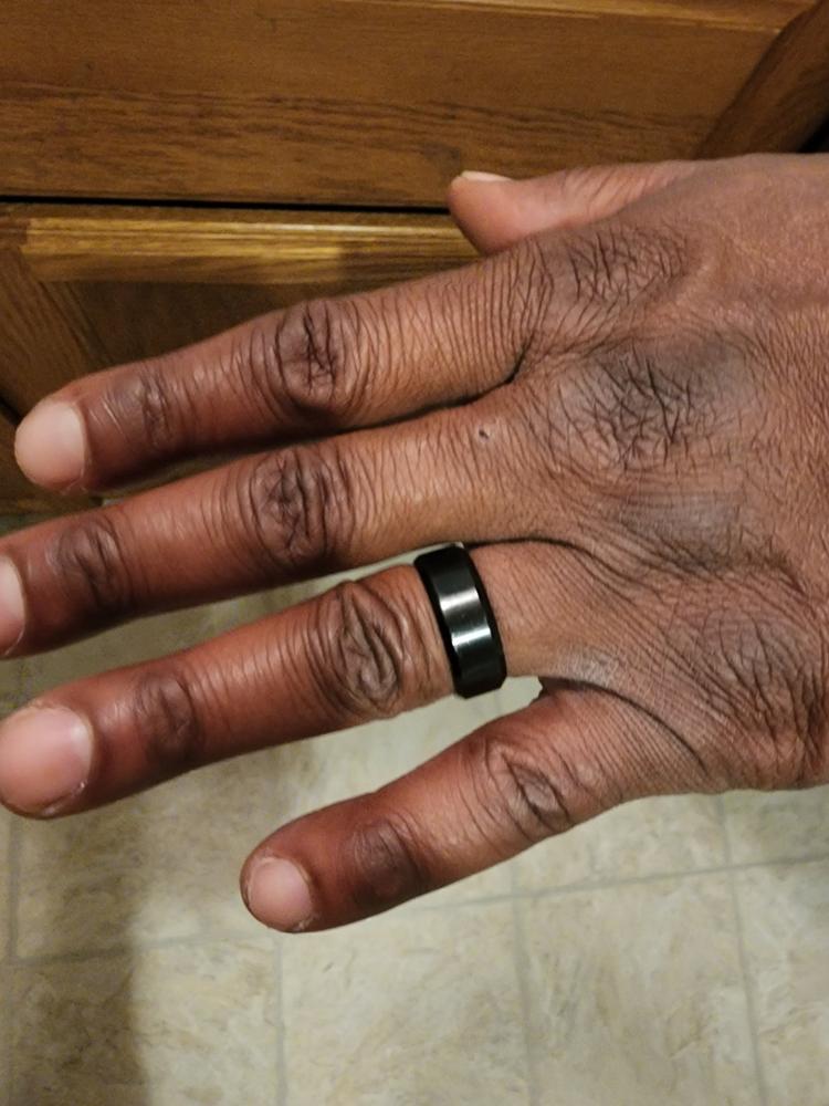 The Titan Ring - Black - Customer Photo From Michelle Fox