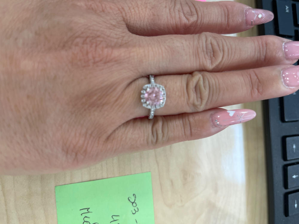 The Halo - Pink Sapphire - Customer Photo From Kellie Vongkoth