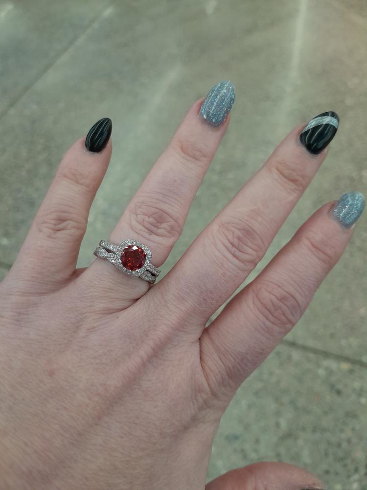 The Halo - Ruby - Customer Photo From Melissa Owen 