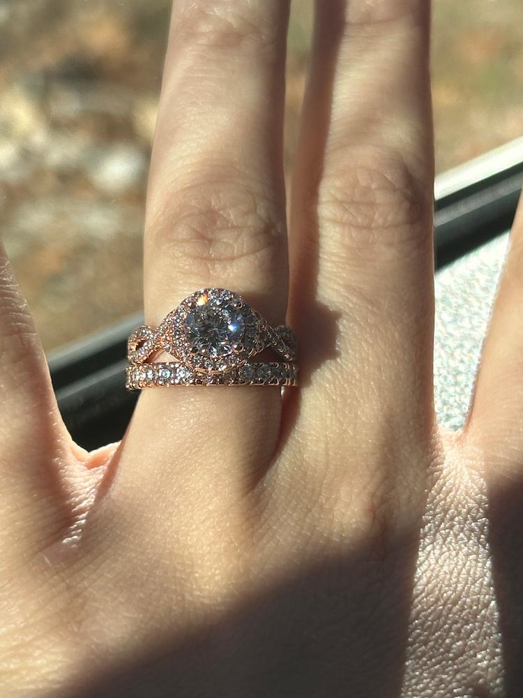 The Eternity - Rose Gold - Customer Photo From Ivy M