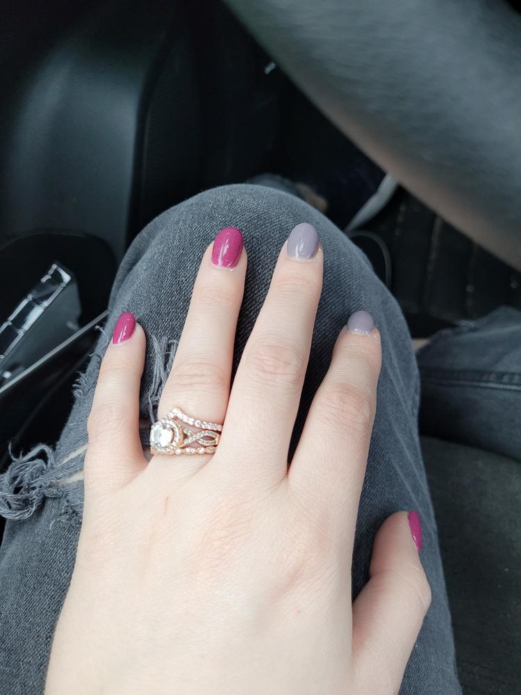 The Zoey - Rose Gold - Customer Photo From Hannah Brallier