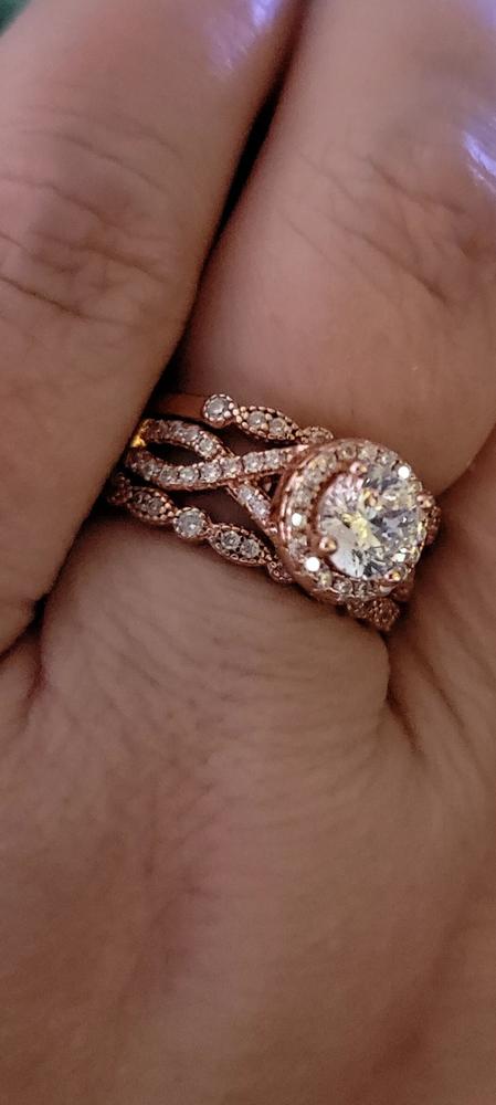 The Grace - Rose Gold - Customer Photo From Jutta Emory