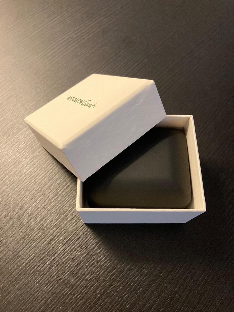 Luxe Ring Box - Customer Photo From John Cannon