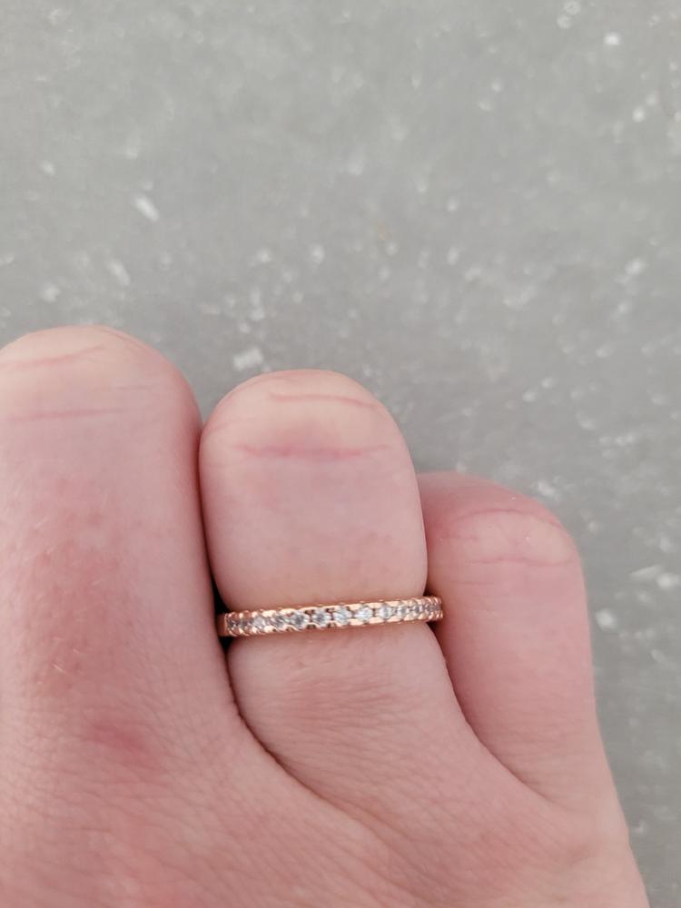 The Desire - Rose Gold - Customer Photo From Victoria Edwards