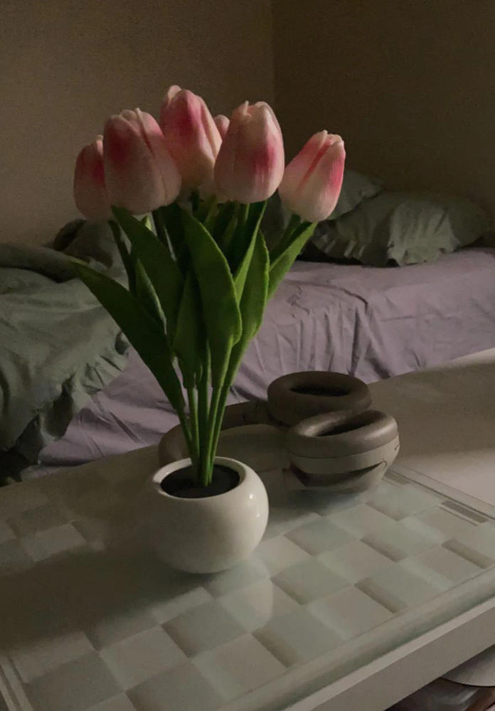 LED Tulip Night Light Flower Table Lamp - Customer Photo From Kathy