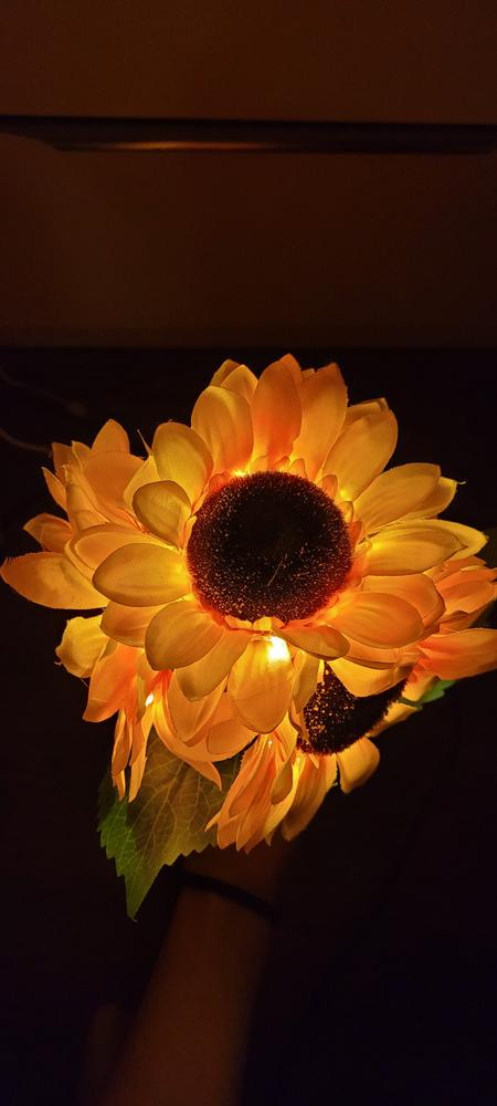 Sunflower Lamp - Customer Photo From Raquel