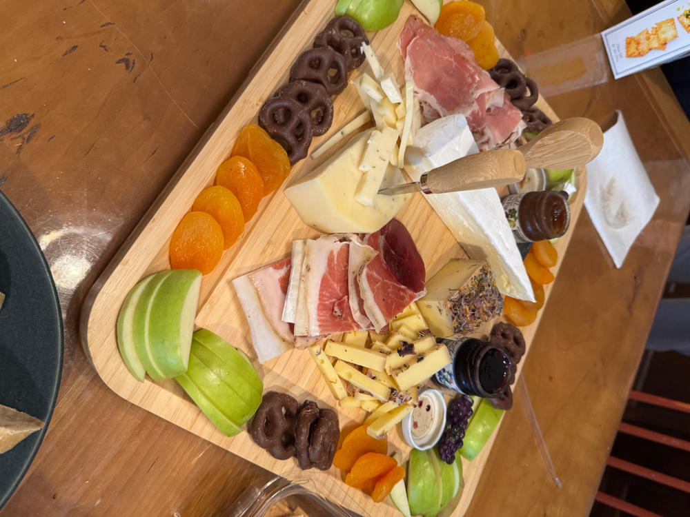 AppyHour Box + Free Brie for a Year - Customer Photo From goodmaN
