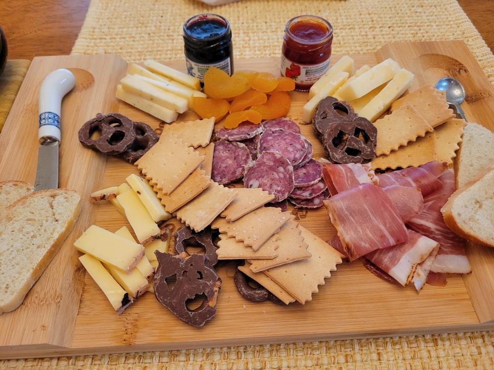 AppyHour Box + FREE Artisan Cheese & Jam Pairings for a Year - Customer Photo From Melanie Allen