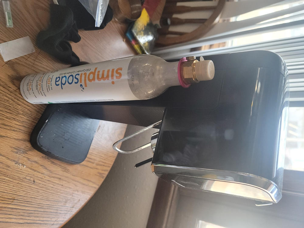 In App: 2 x 60L Screw-In Cylinders - Exchanging Empties - Customer Photo From Mark HENKE