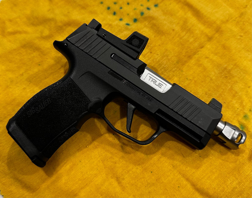 Sig P365 1/2x28 Threaded Barrels for 3.1" 9mm Pistols - Customer Photo From Carlos Rodriguez