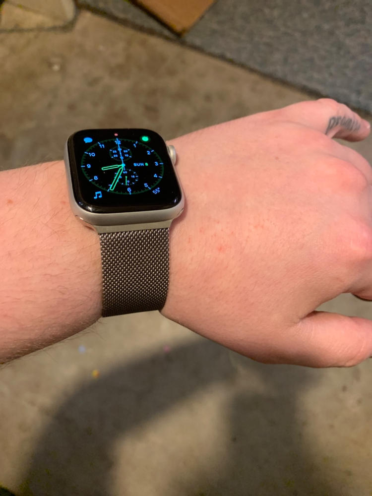 apple watch se mesh band
