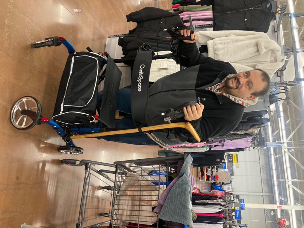Advanced - 450LBS Capacity Bariatric Upright Walker - Customer Photo From Santos Medina