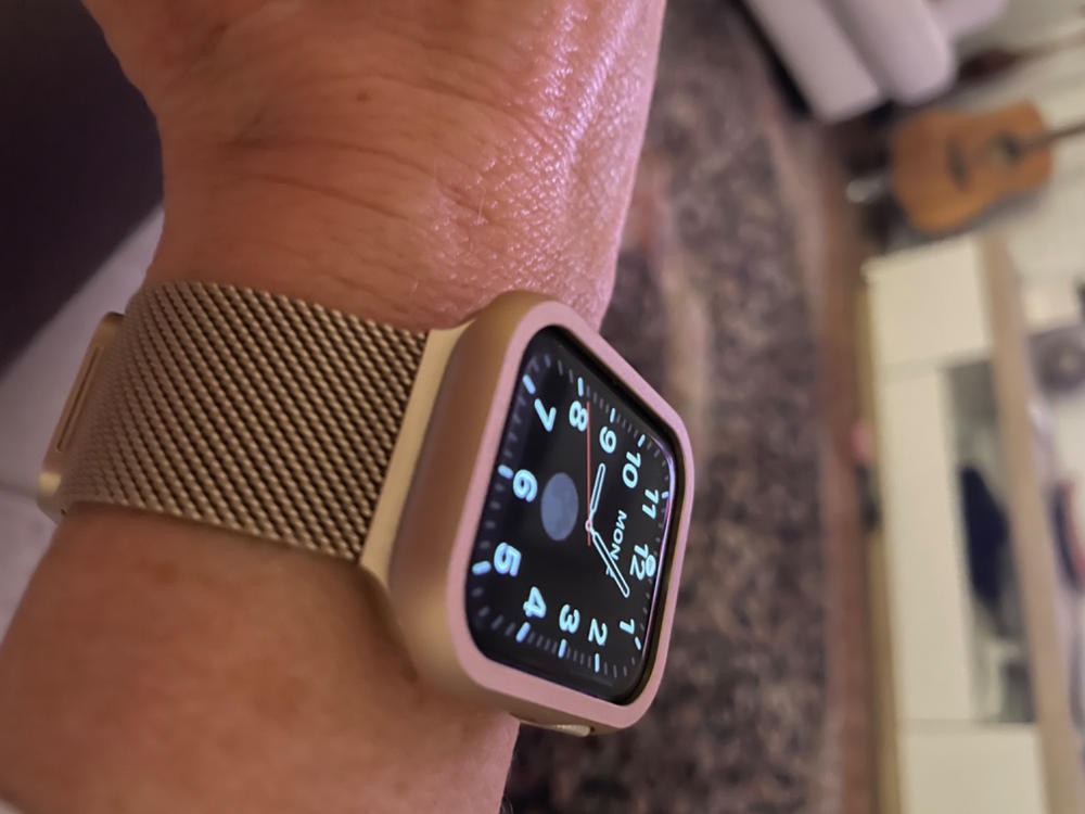 Gold aluminum apple watch with milanese loop hotsell