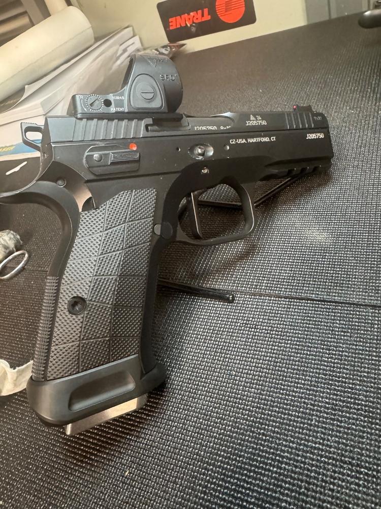 CZ Shadow 2 Palm Swell Bogies G10 Grips