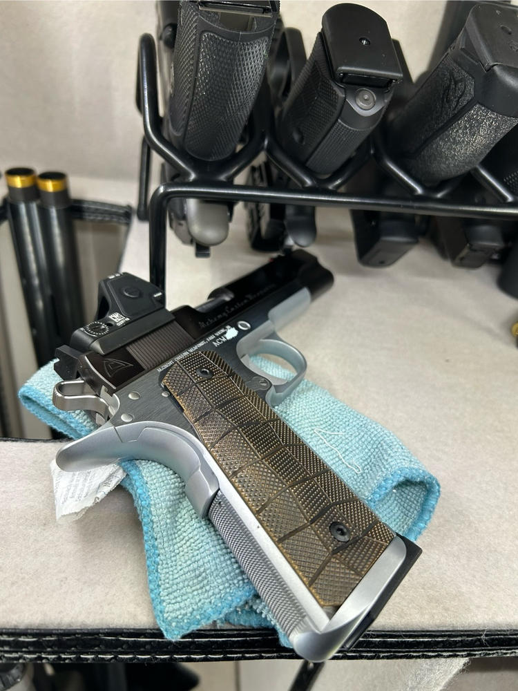 1911 Palm Swell GridLOK Brass - LOK Grips