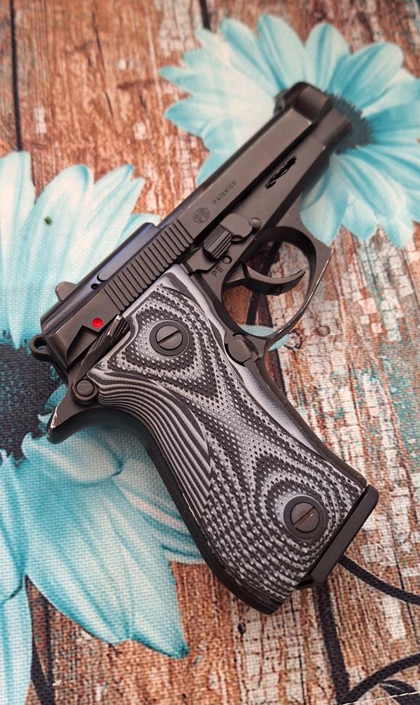 Beretta 84 | 81 Thin Checkered - LOK Grips