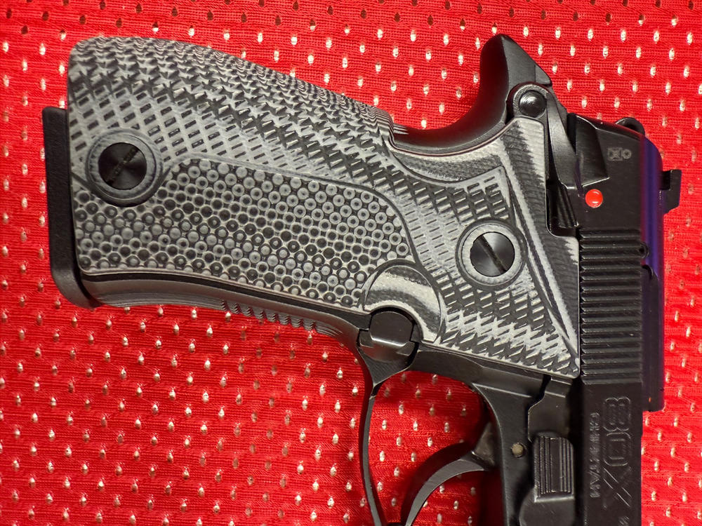 Beretta 80X Veloce Wraparound - LOK Grips