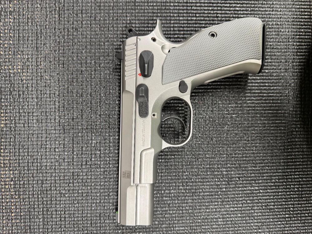 Tanfoglio Palm Swell Checkered - LOK Grips