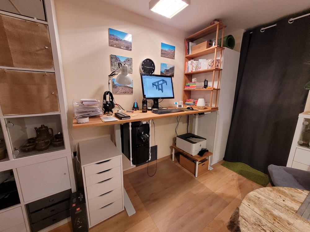 Höhenverstellbarer Schreibtisch mit verbesserter Stabilität - Customer Photo From Lukas