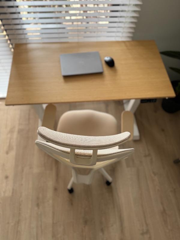 Premium Höhenverstellbarer Schreibtisch E7 Serie - Customer Photo From Benjamin S.