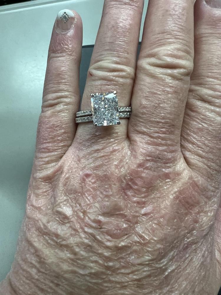 PLUSH ETERNITY BAND - Customer Photo From Angie Daniels