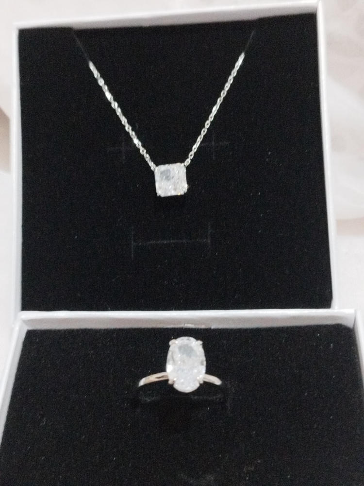 3.5 Ct Oaklyn Solitaire Oval Cut - Customer Photo From Anonymous