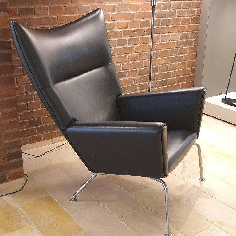CH445 Wing Chair Replica - Customer Photo From Eames Replica Customer