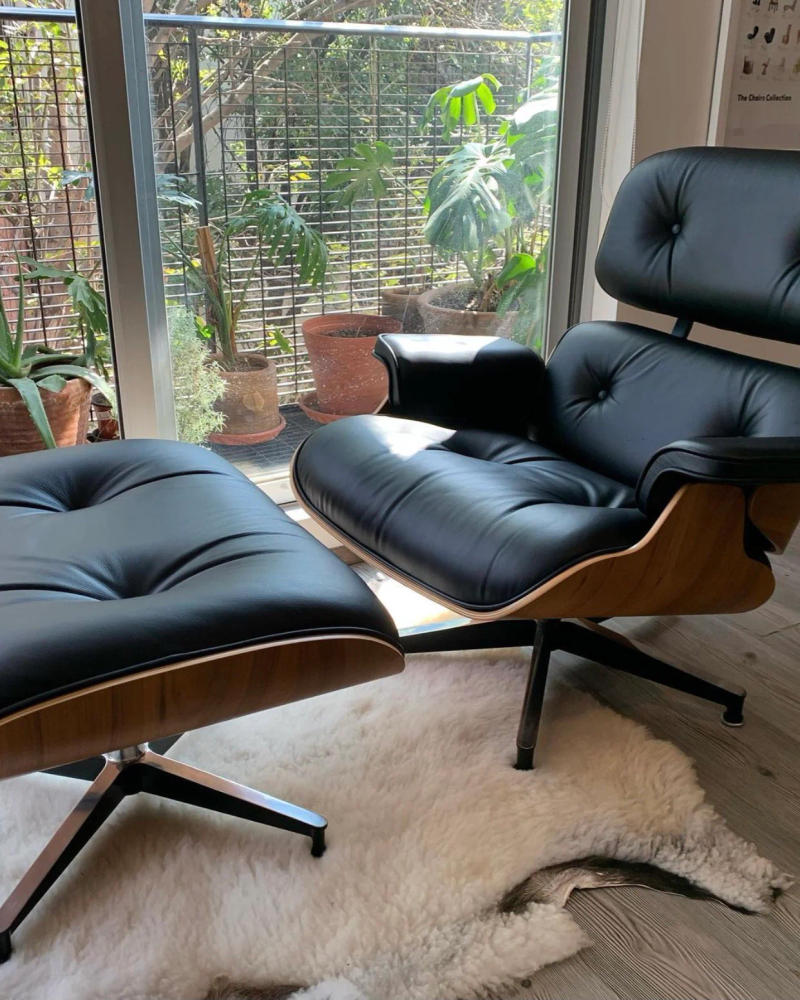 Eames Lounge Chair and Ottoman Replica (Premier Tall Version) - Customer Photo From Latoya