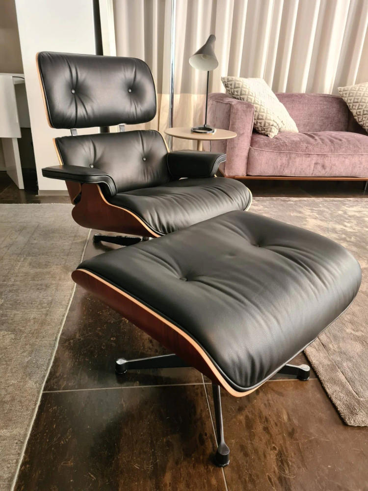 Eames Lounge Chair and Ottoman Replica (Premier Tall Version) - Customer Photo From Eames Replica Customer