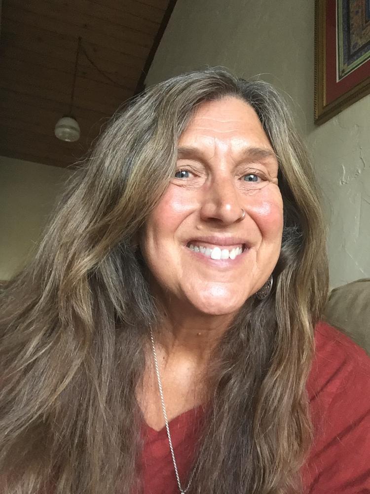 Ambhring Age Embrace Revitalizer and Hair Oil - Customer Photo From Ryhana Rae