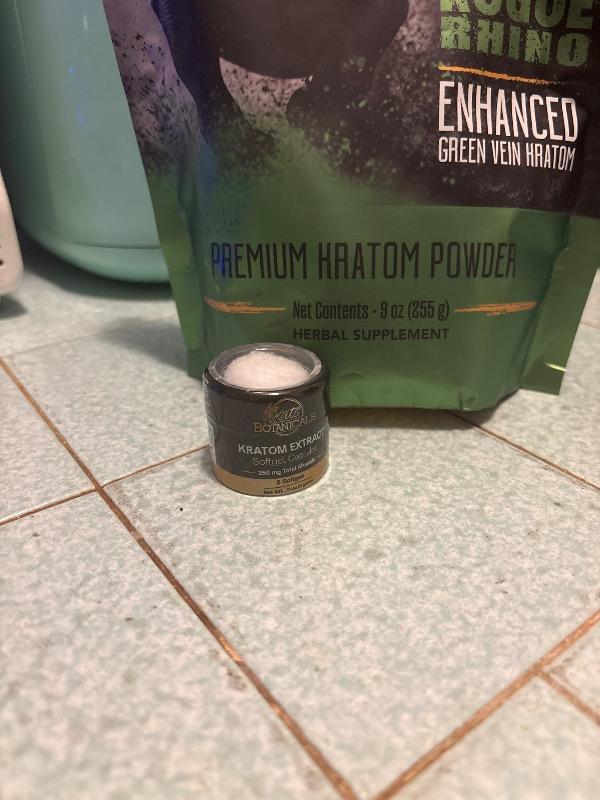 Kratom 45% Extract Softgel Capsules - 5ct - Customer Photo From Sarah Schnare