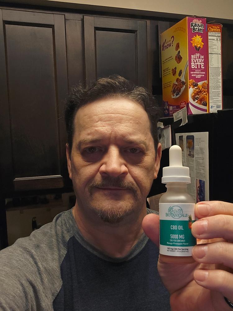 CBD Oil Tinctures 5000mg Mango & Pineapple Flavor - Customer Photo From Kenneth Willey