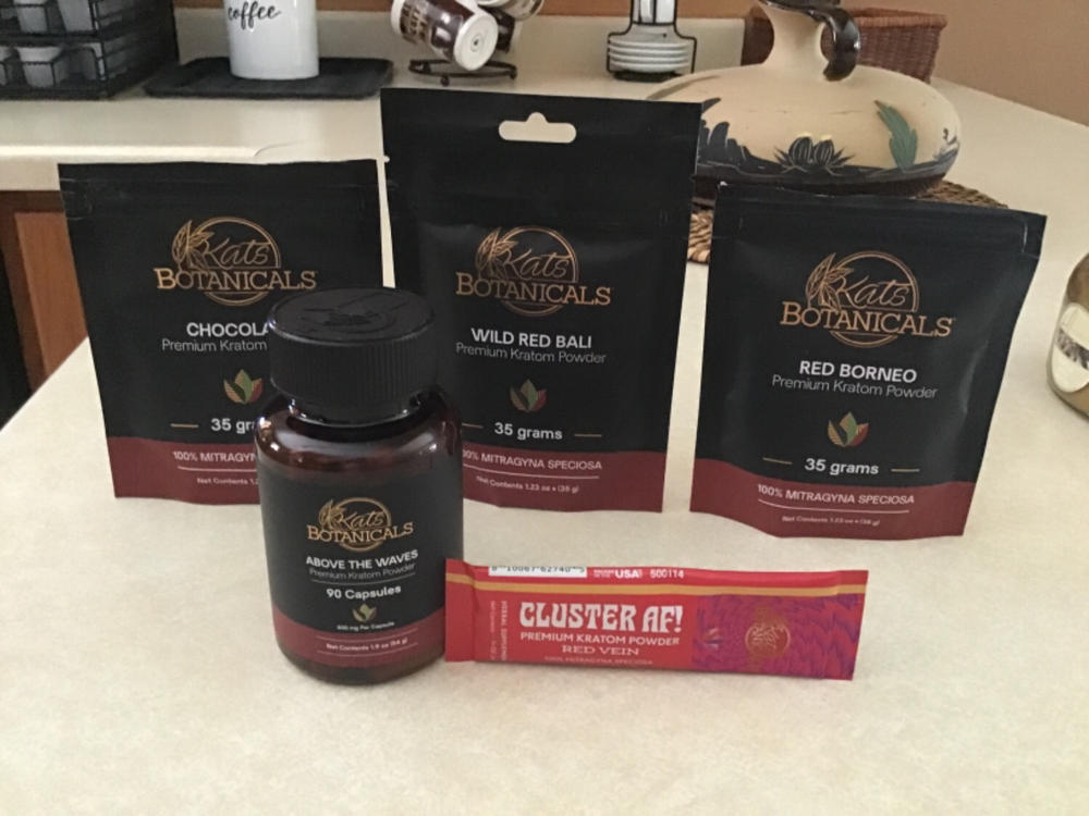 Chocolate Kratom Capsules (250 count) - 250 Count (150 grams) - Customer Photo From Vonna Anderson