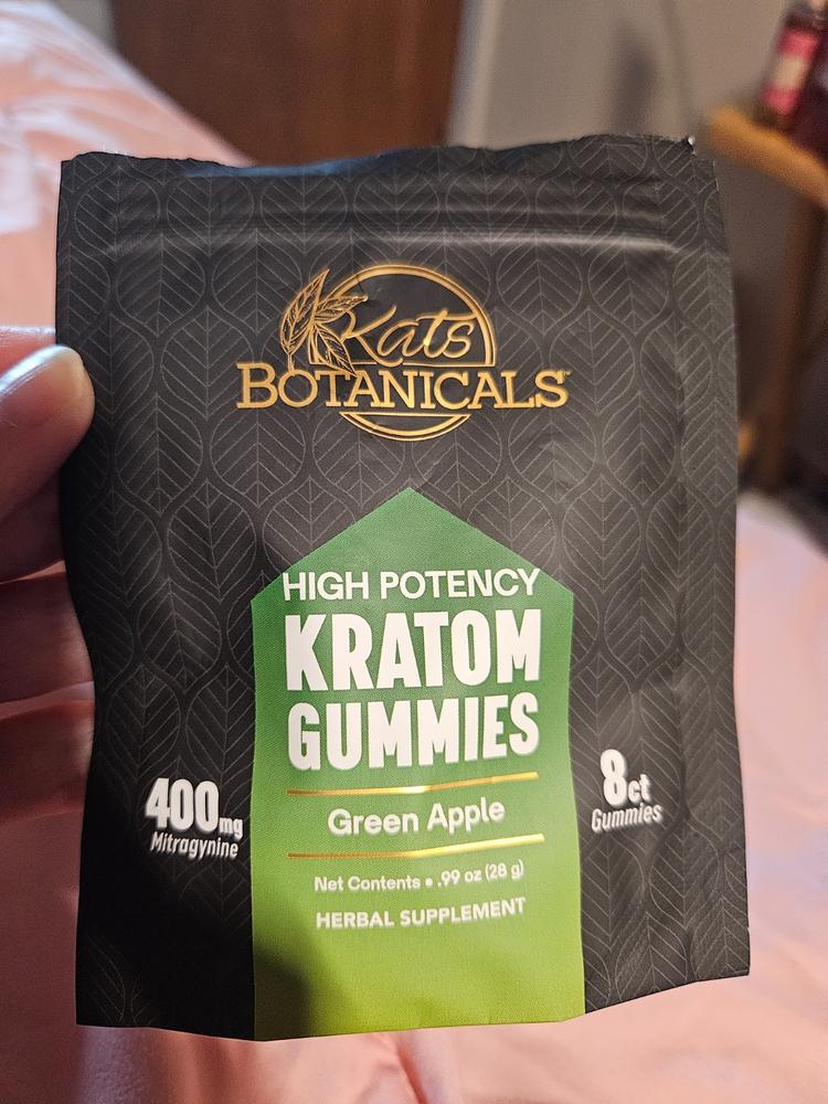 Green Apple Kratom Gummies - Customer Photo From Theresa Walker