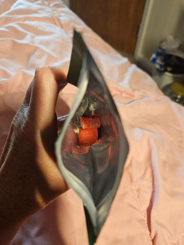 Green Apple Kratom Gummies - Customer Photo From Theresa Walker
