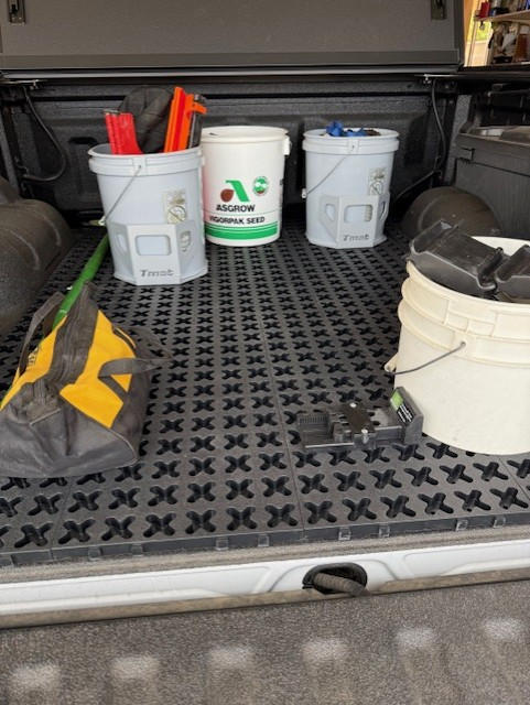 Tmat 5-Gallon Bucket Holder with Tmat Anchors - Gray - Customer Photo From Dennis Coates