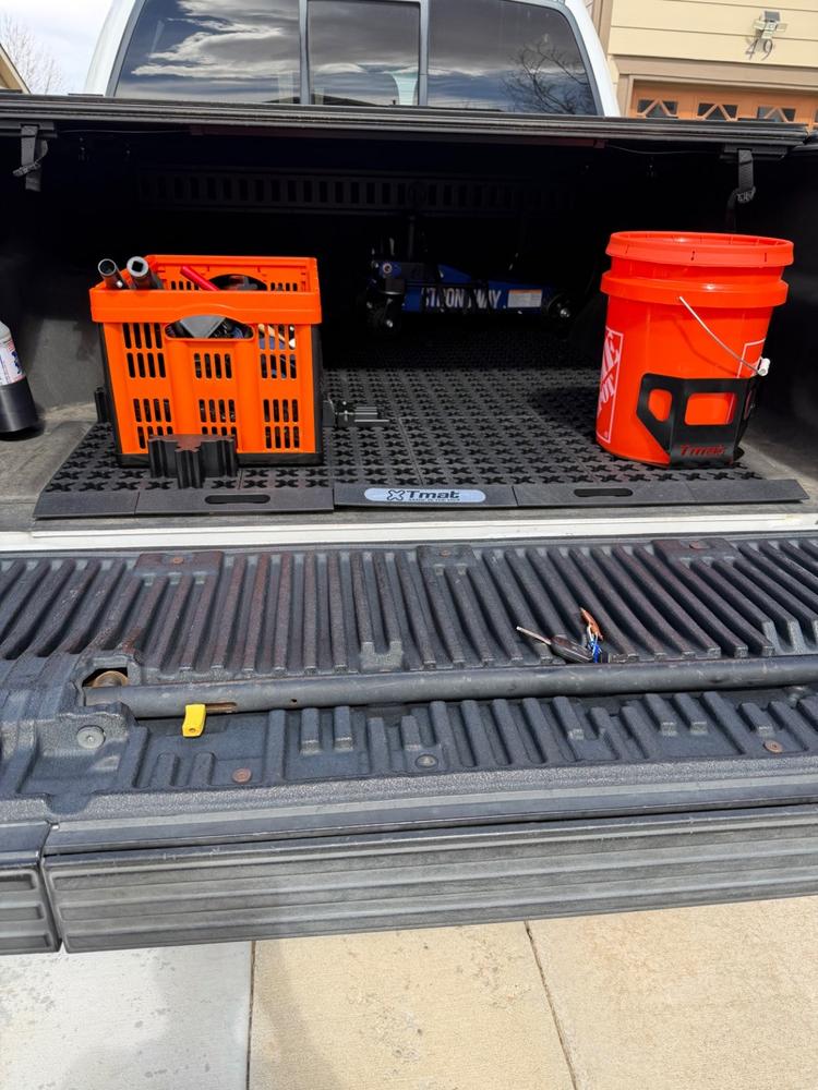 Tmat 5-Gallon Bucket Holder with Tmat Anchors - Black - Customer Photo From David Van Cleave