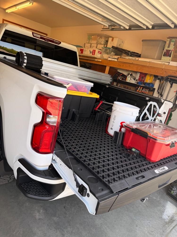 Tmat 5-Gallon Bucket Holder with Tmat Anchors - Red - Customer Photo From Adam Diaz