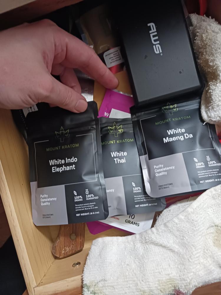 White Indo Elephant Kratom Powder - Customer Photo From John Emerson