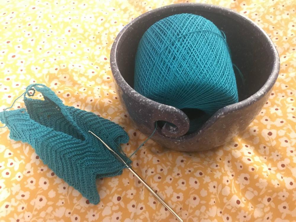Purple Speckled Ceramic Yarn Bowl – NerdCraft