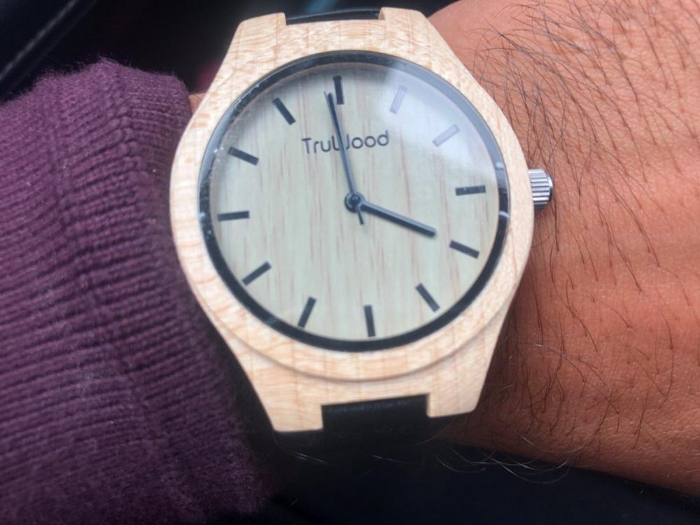 Executive - Customer Photo From Navneet Kaur