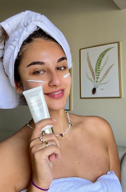 Crème Généreuse - 4 in 1 Face Cream - Customer Photo From Reem S.