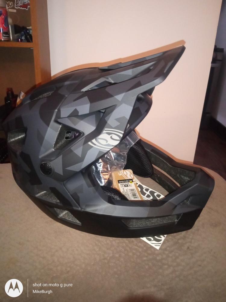 Open Box - iXS Trigger Full Face MIPS Helmet - Customer Photo From Mike Burgh